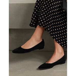 Manolo Blahnik Gelista Suede Ballet Flats in Black